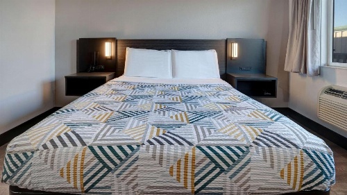 Motel 6 Eureka image 16