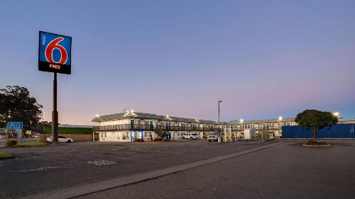 Motel 6 Eureka image 23